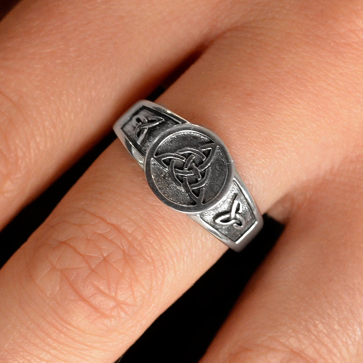 服/ファッション PS: Celtic Triquetra Flip Ring TRI151 PS: Celtic Triquetra Flip Ring TRI151