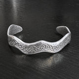Wavy Knotwork Torc Bangle