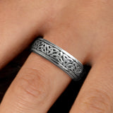Solid Triquetra Band (Ladies)