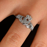Traditional Claddagh Ring (Ladies)