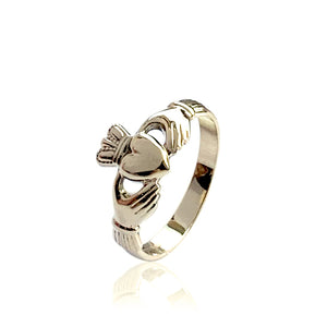 Maids Traditional Claddagh Ring